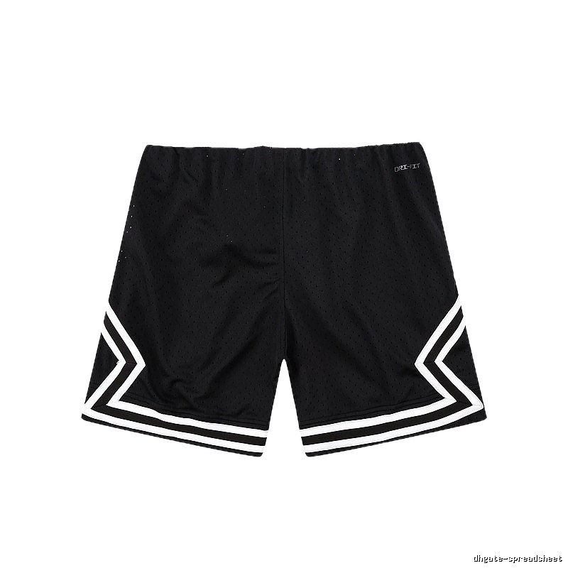 AJ sporty black shorts