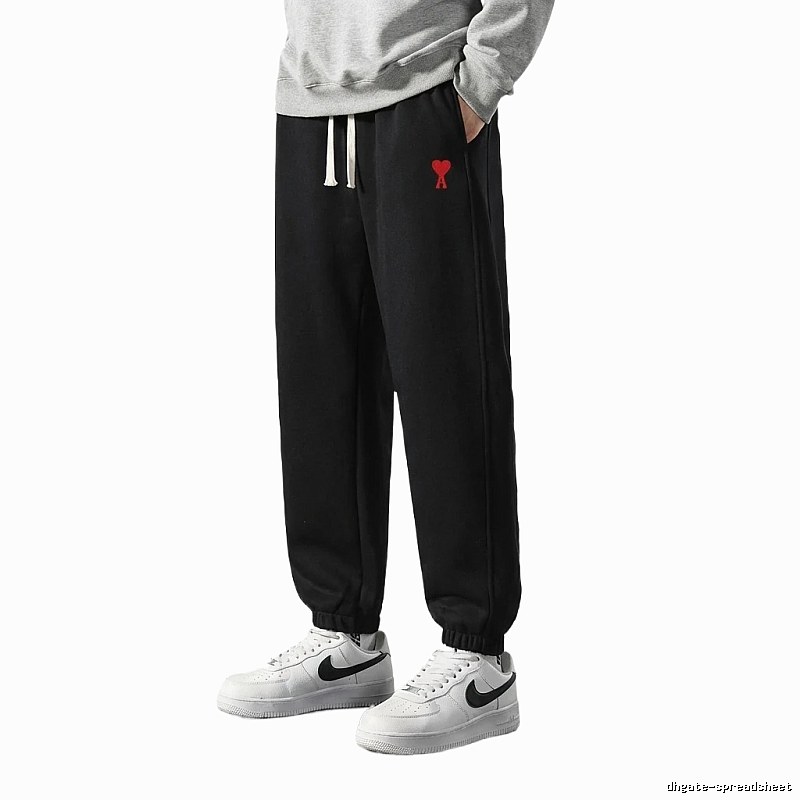 AMI Love Leisure Style Black Pants