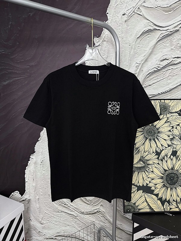 Loewe Casual Logo T-shirt Black Small Loewe for Streetwear Looks