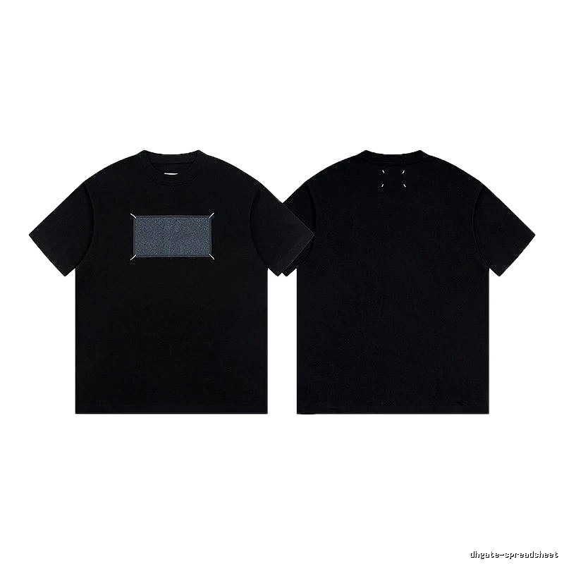 Maison Margiela Stitched Minimalist Style Black Short-sleeve T-shirt