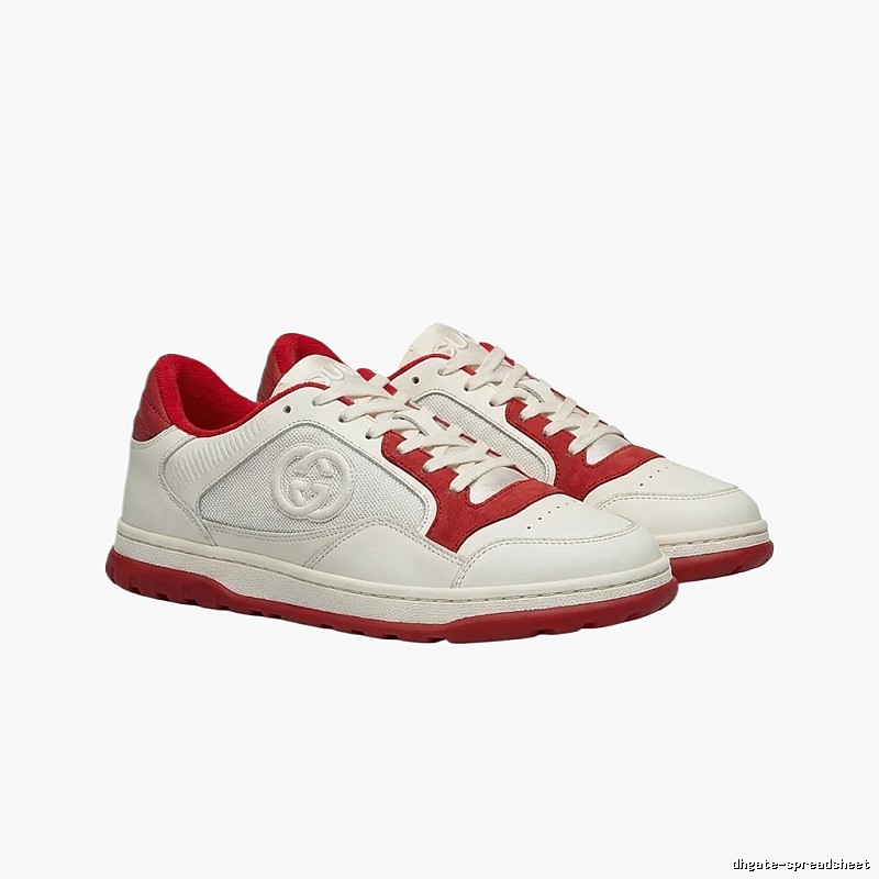 The red and white fashionable style of Gucci canvas shoes.